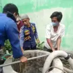 Foto: Kakek Johar ditemukan didalam sumur tua di sekolah Negeri Tajur 04, Desa Tarikolot, Kecamatan Citeureup, Kabupaten Bogor, Jawa Barat, Kamis 7 Desember 2023. (Istimewa)